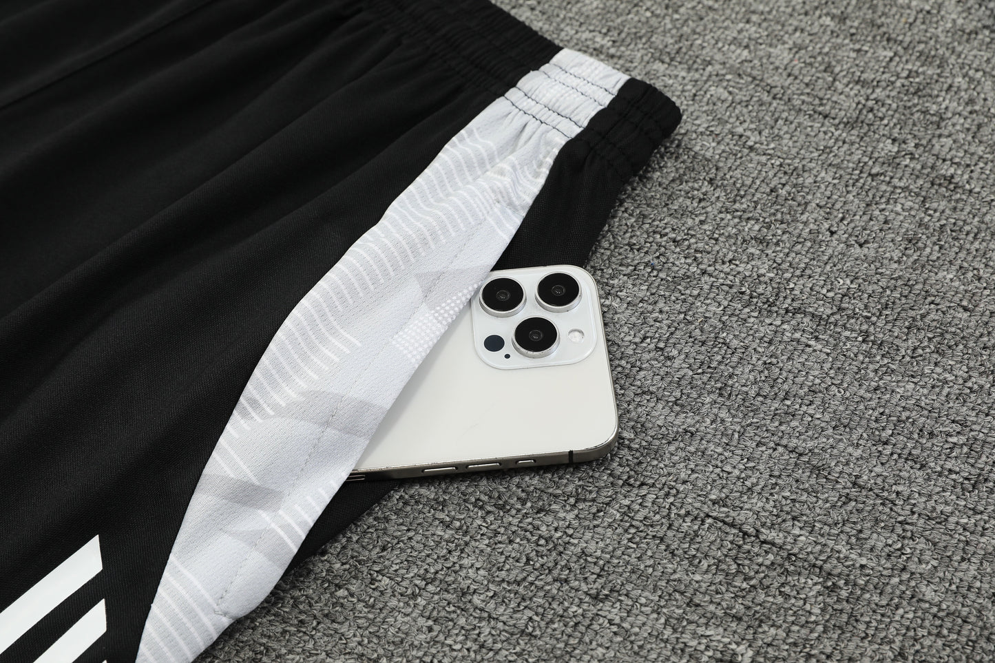 Arsenal nero verde rosso 2025