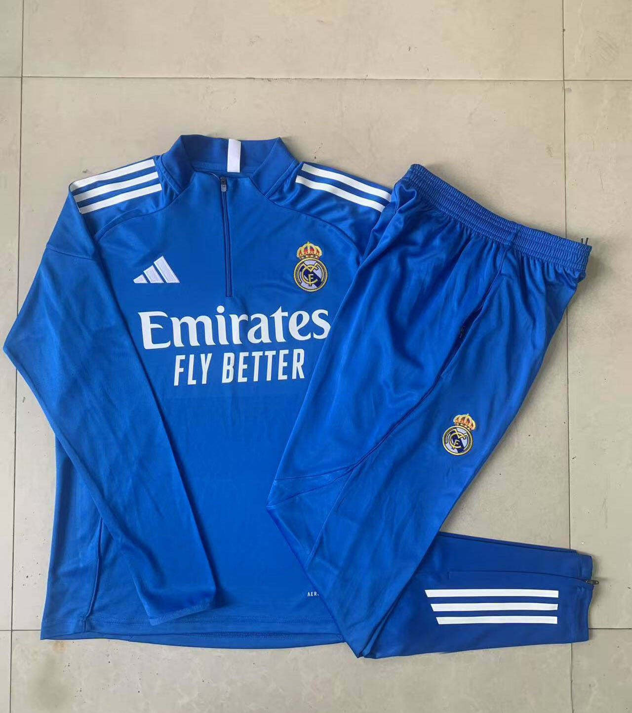 Tuta Real Madrid Blu 2025/26 OUTLET