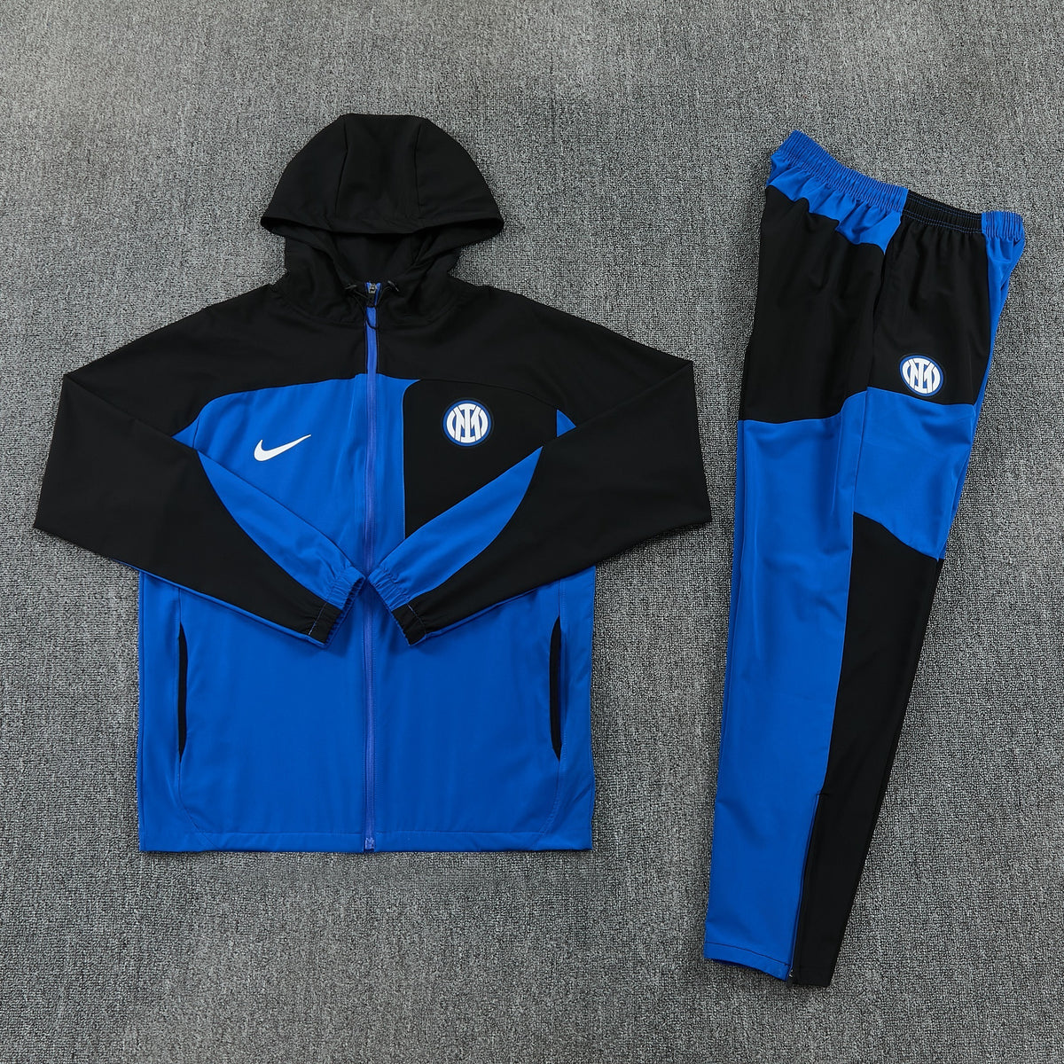 Tuta Inter 2026/27 blu/nero zip intera