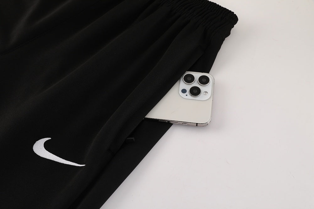 Tuta Sport grigio e nero