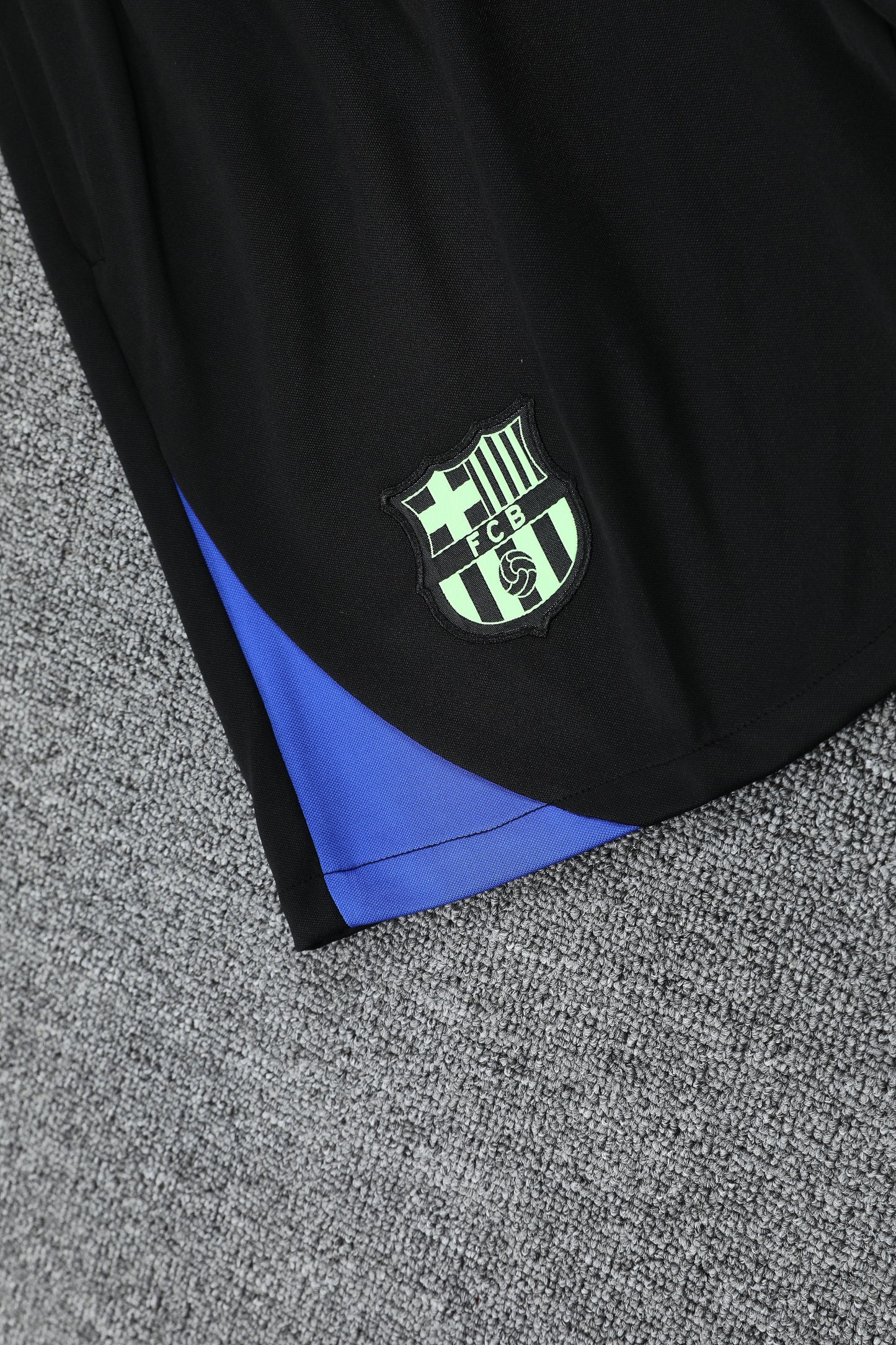 Barcellona 2025 Blu