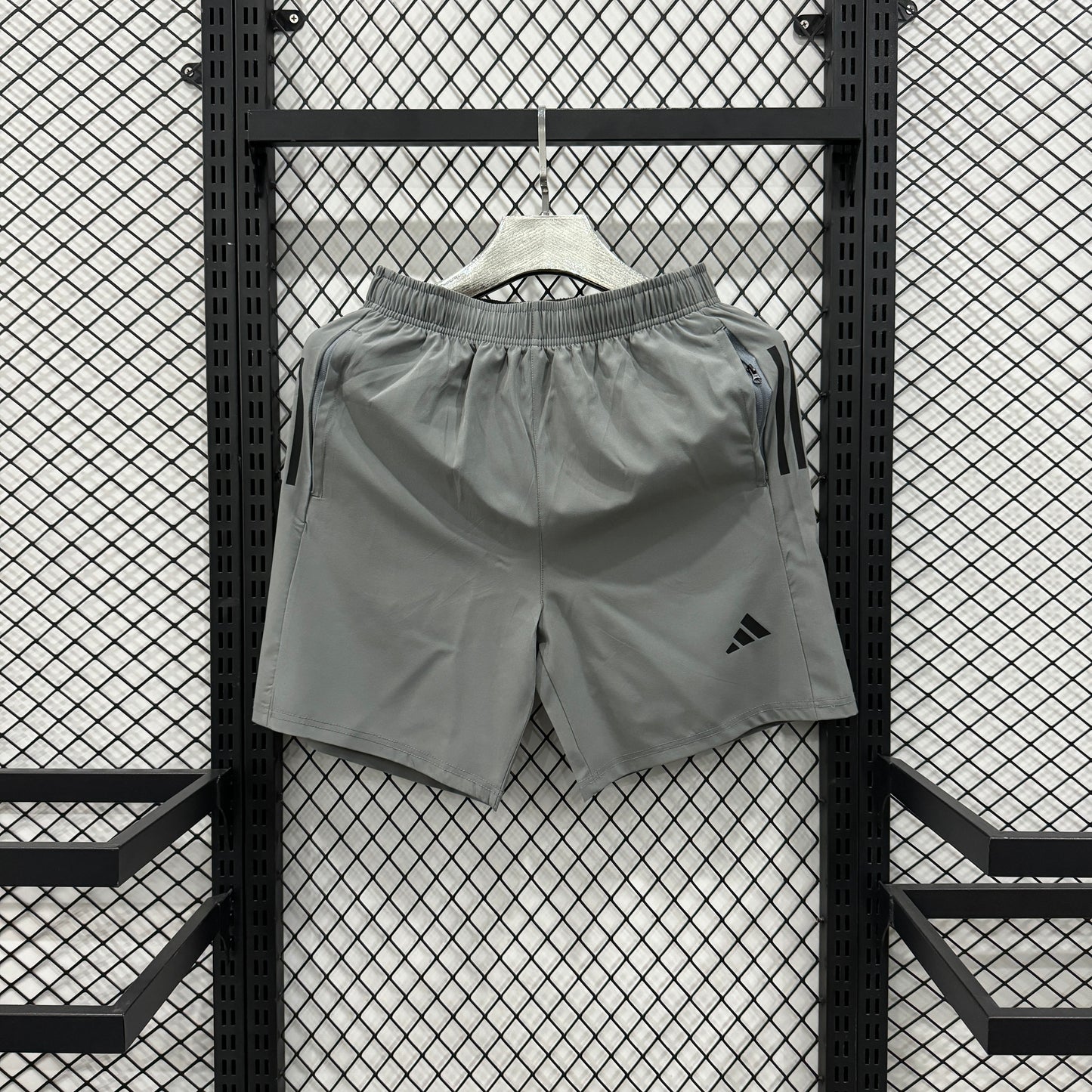 Pantaloncino Sport Righe bianche