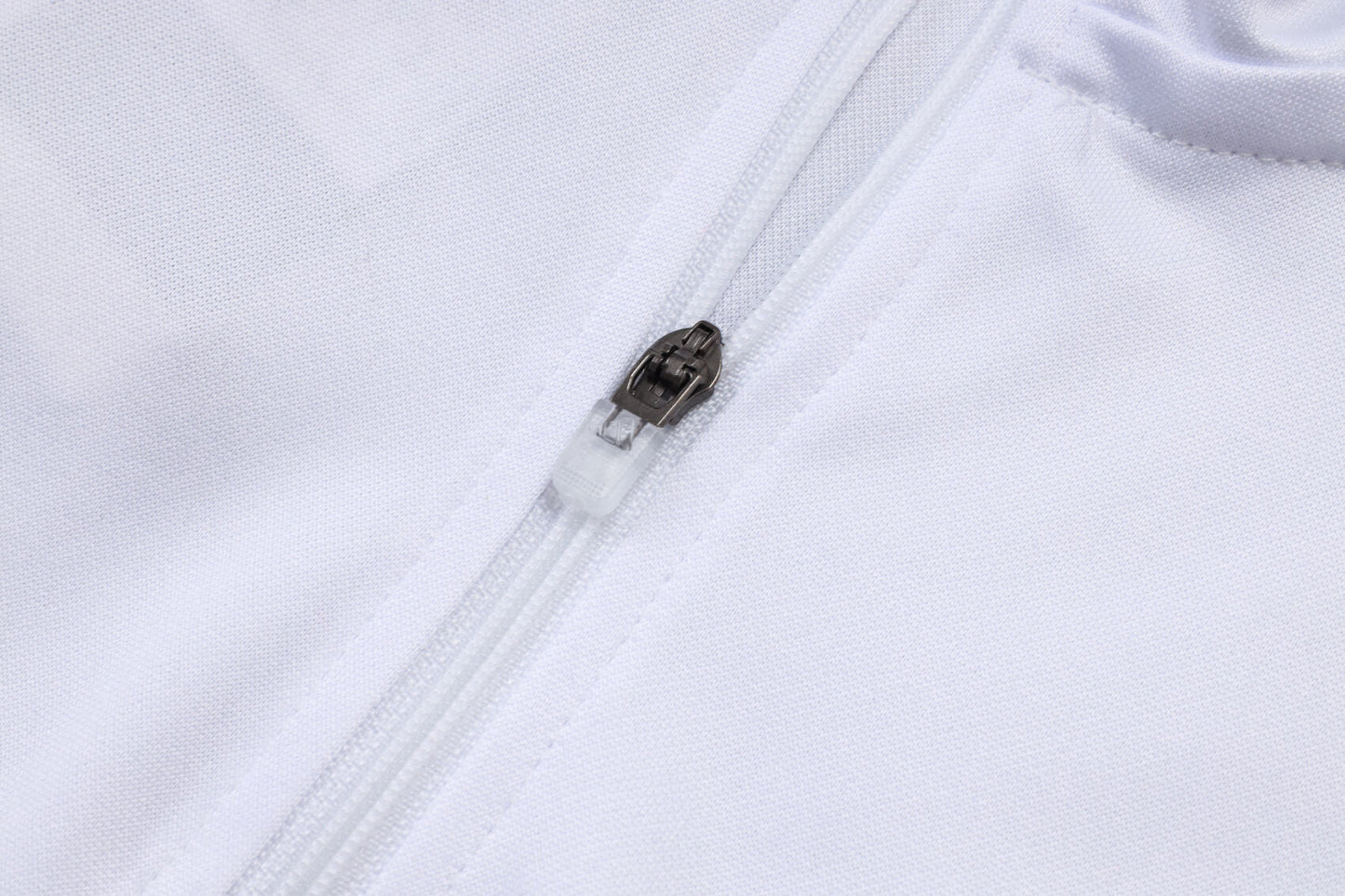 Tuta Bayer Monaco Bianco 2025/26