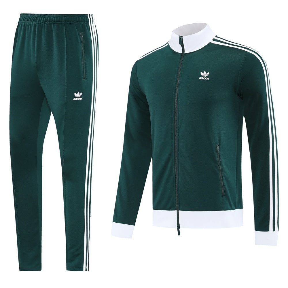 Tuta Sport Verde colletto bianco