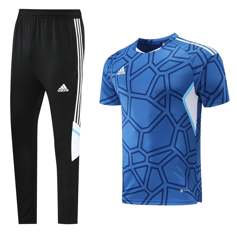 Completo con pantaloni lunghi fantasy azzurro