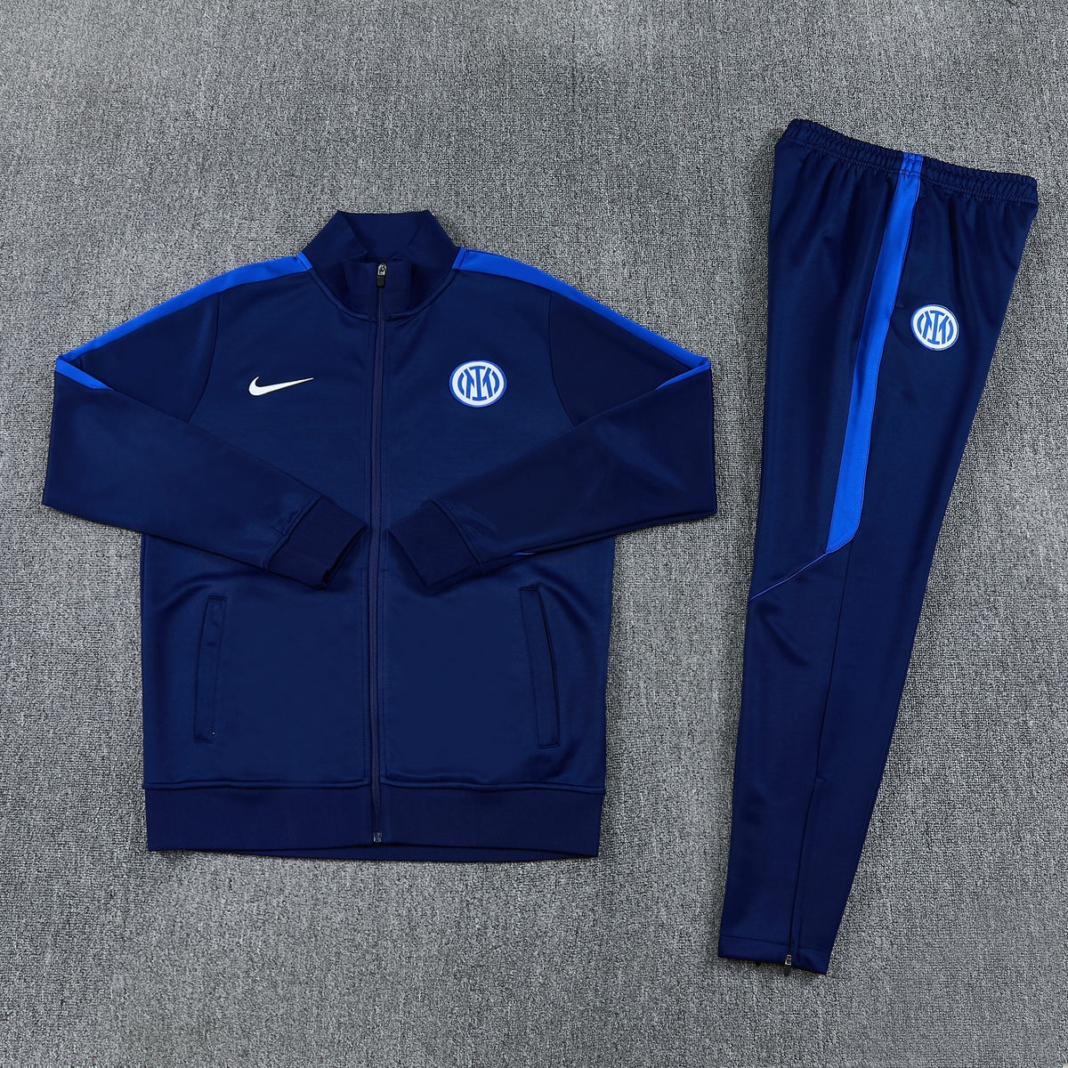 Tuta Inter Blu 2026/27 scuro
