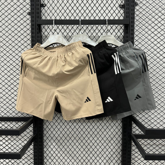 Pantaloncino Sport Righe bianche