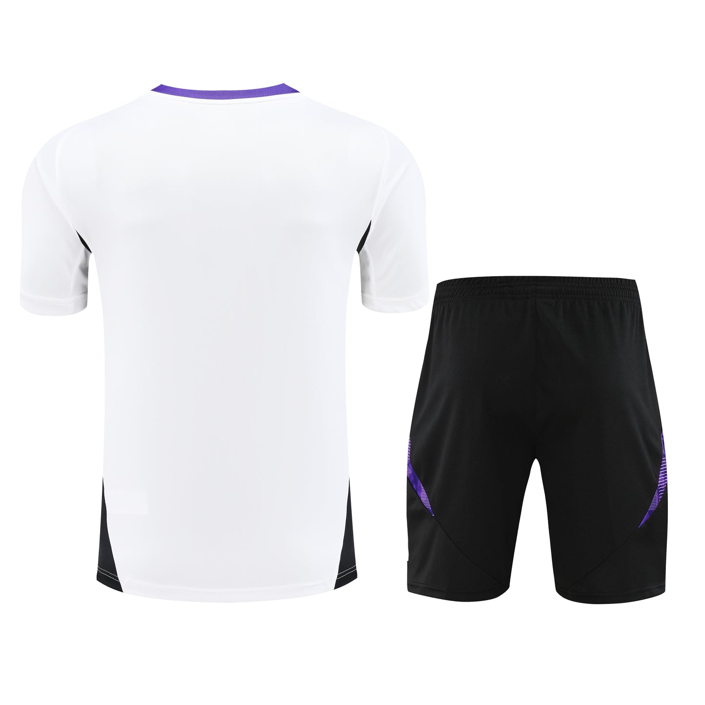 Real Madrid bianco e viola 2025