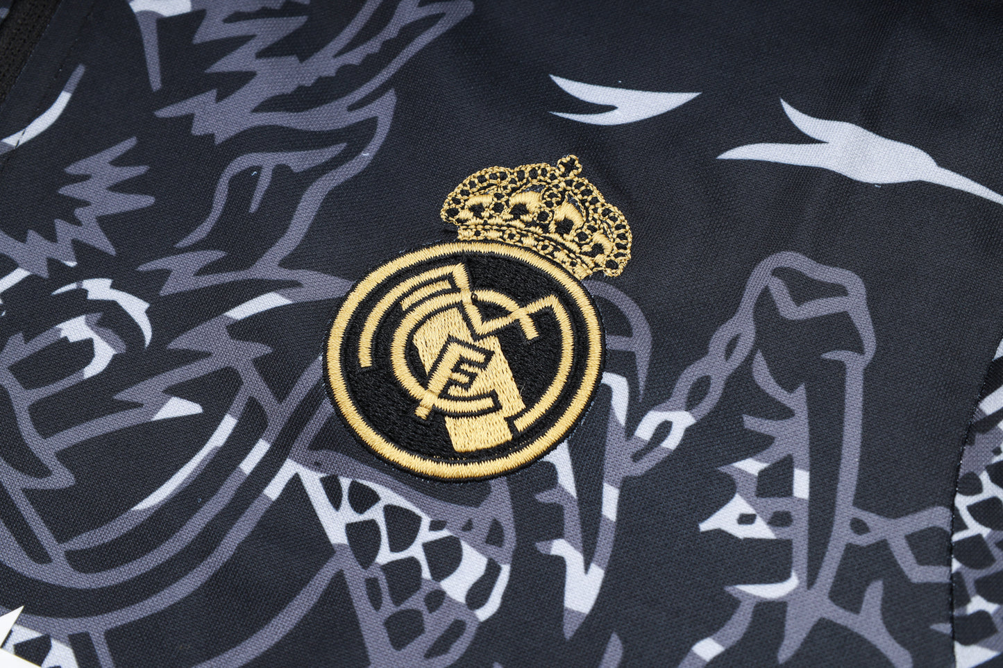 Tuta Real Madrid Limited Edition 2025/26