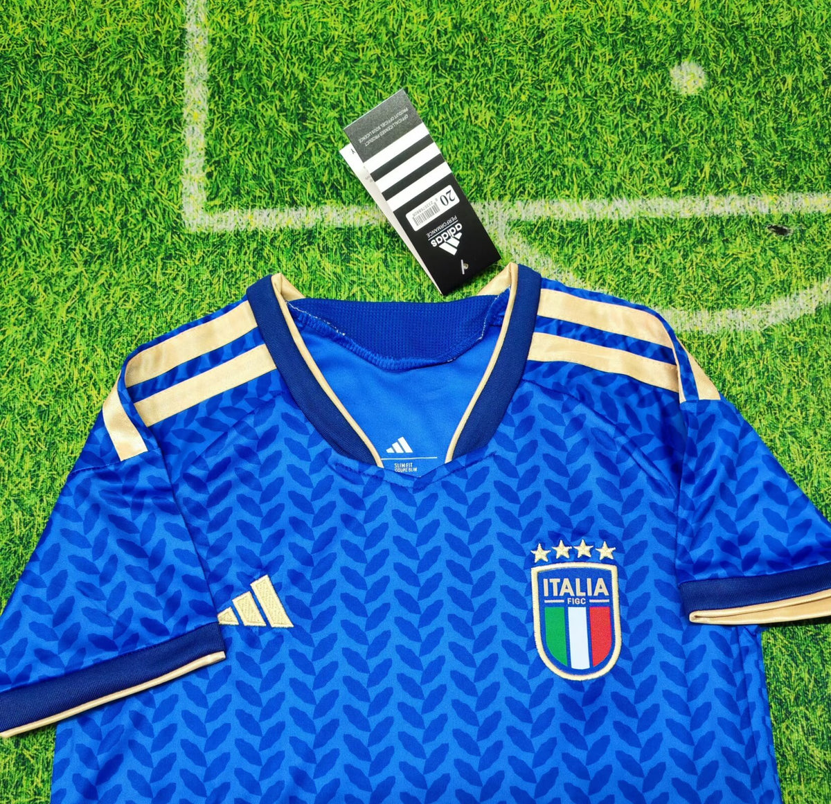 Italia completo blu 26-27