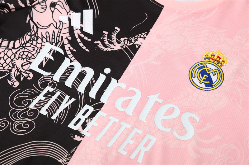 Real Madrid fantasy rosa 2025/26