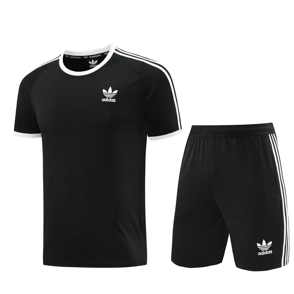 Completo con pantaloncini basic nero