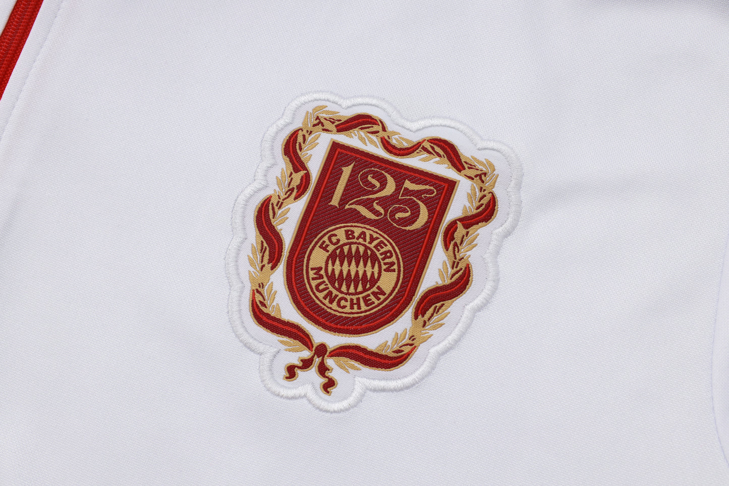 Tuta Bayer Monaco 125 anniversario