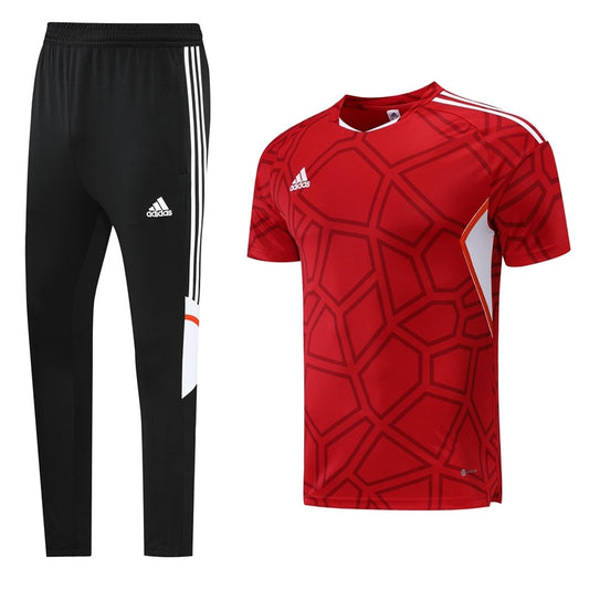 Completo con pantaloni lunghi fantasy rosso